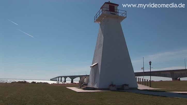 Confederation Bridge lighthouse
