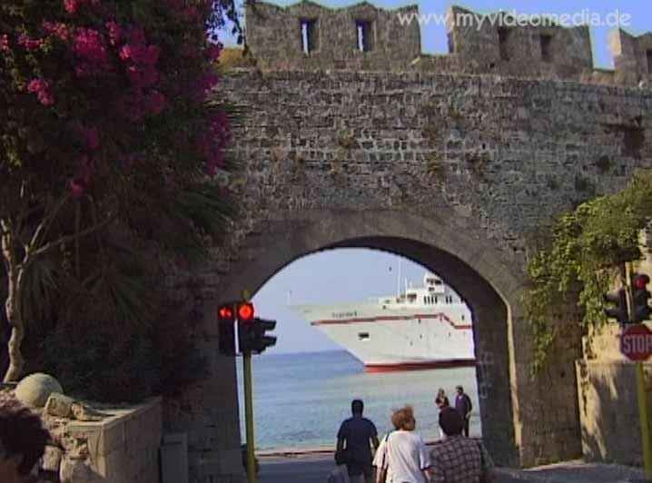 Harbor Rhodes seen from the old town
