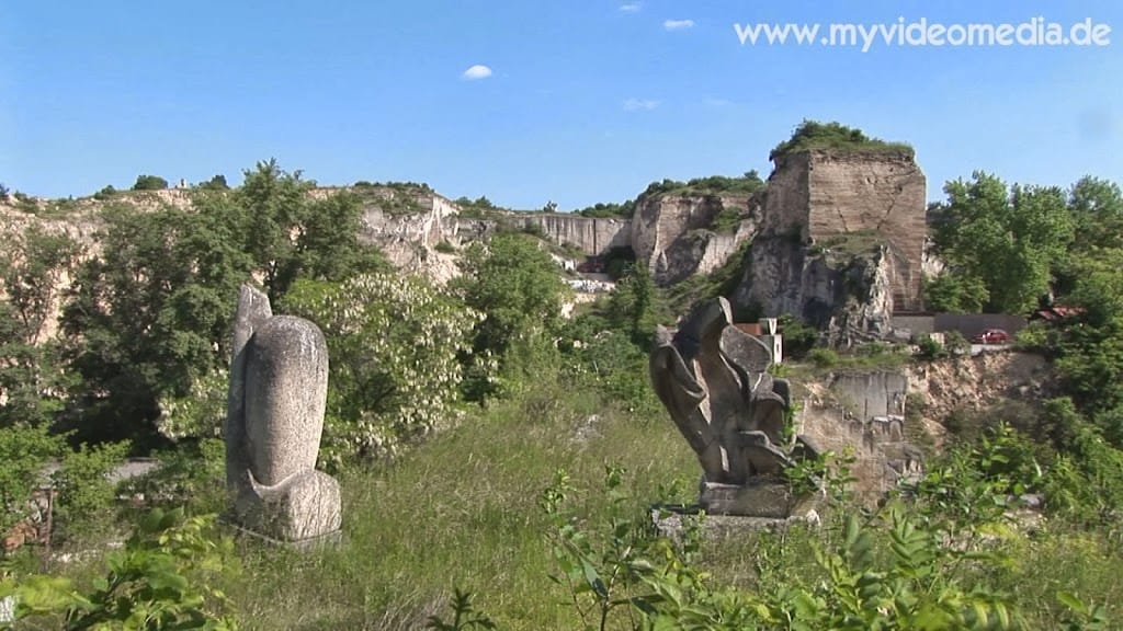 Sculptures of Contemporary artists