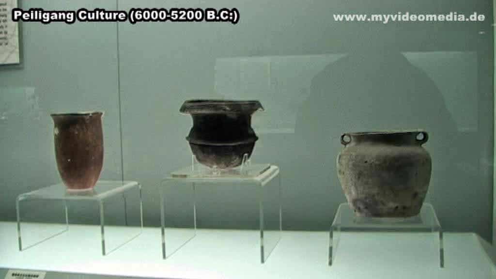 Pottery from the Peilligang Culture 6000-5200 BC