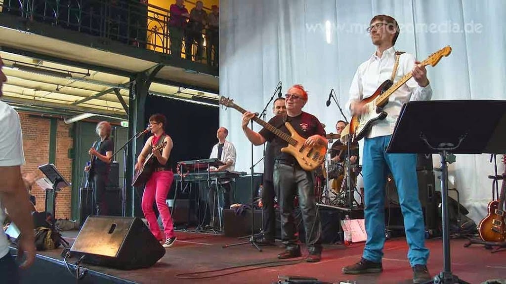 The McCreams playing Livemusic at the Fish Market