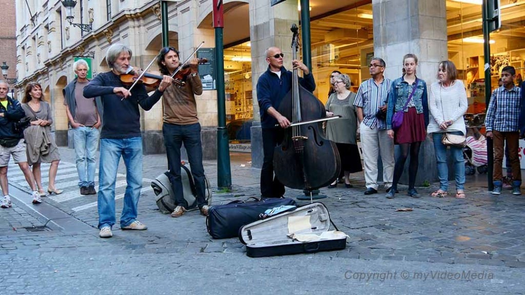 street musicians