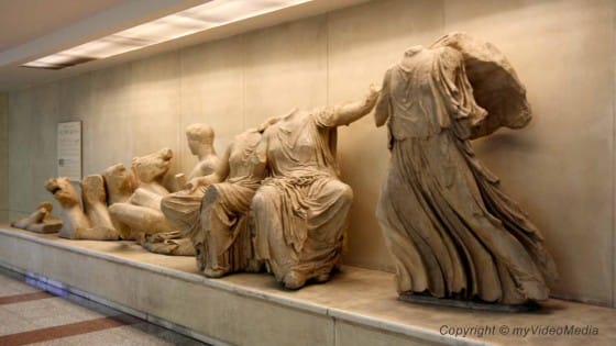 Walk through Athens 1040928