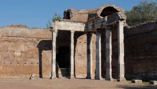 Hall with the Dorian Pillars