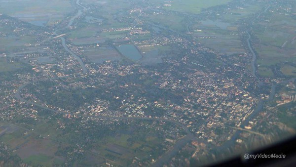 Flight across Ayutthaya