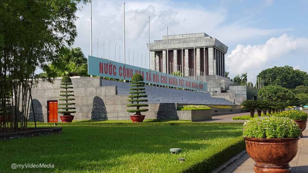 Ho Chi Minh Mausoleum - Hanoi