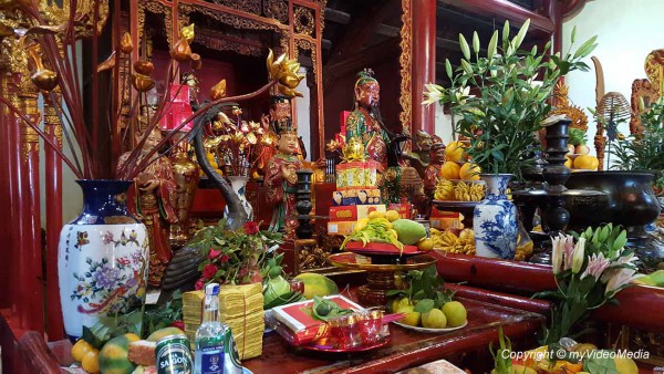 Ngoc Son Temple