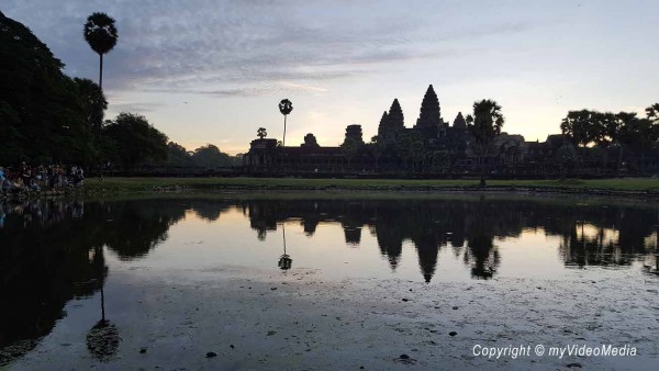 Sunrise in Angkor Wat
