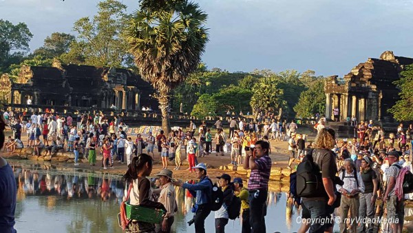 After people watching the Sunrise in Angkor Wat