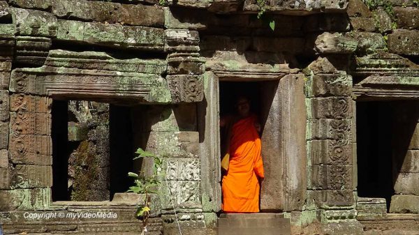 Monk in Ta Prohm