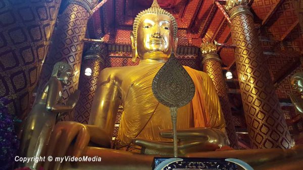 Ayutthaya Wat Phanan Choeng