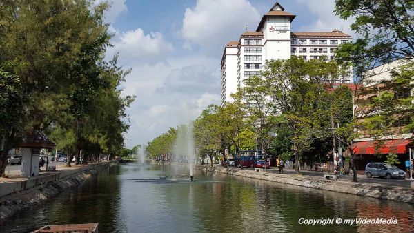 Amora Hotel Chiang Mai
