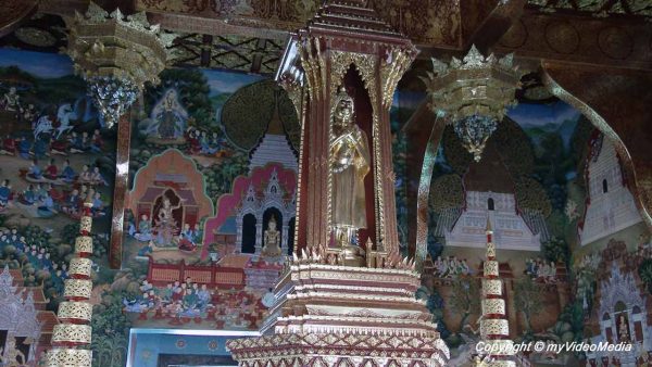 Lak Muang Wat Chedi Luang