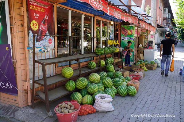 Spaziergang durch Osch