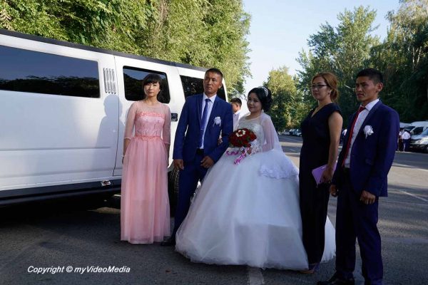 Hochzeitssaison in Osch