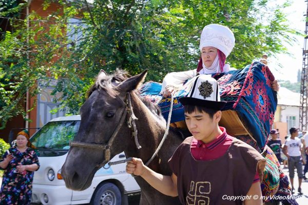 Osh Fest - the caravan