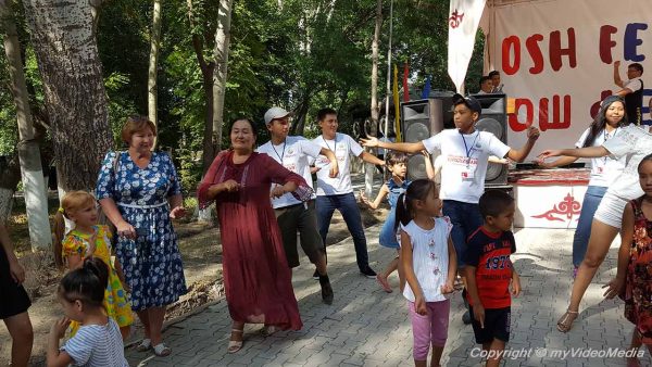 Osh Fest-Singing and dancing