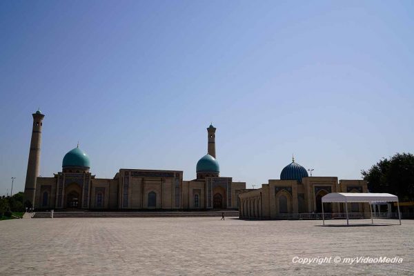 Bibliotheksgebäude der Muyi Muborak Medresse