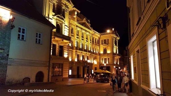 Vilnius at night