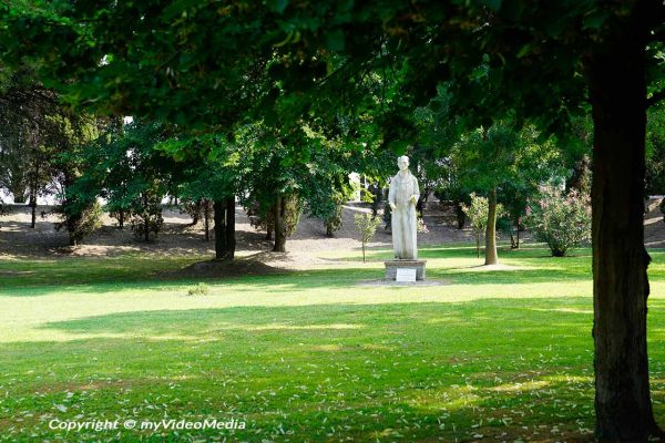 Garden of San Francesco del Deserto