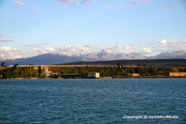 Sunset cruise o nthe Issyk-Kul