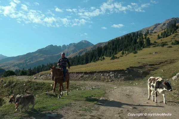 Jyrgalan Valley to Eki Chat