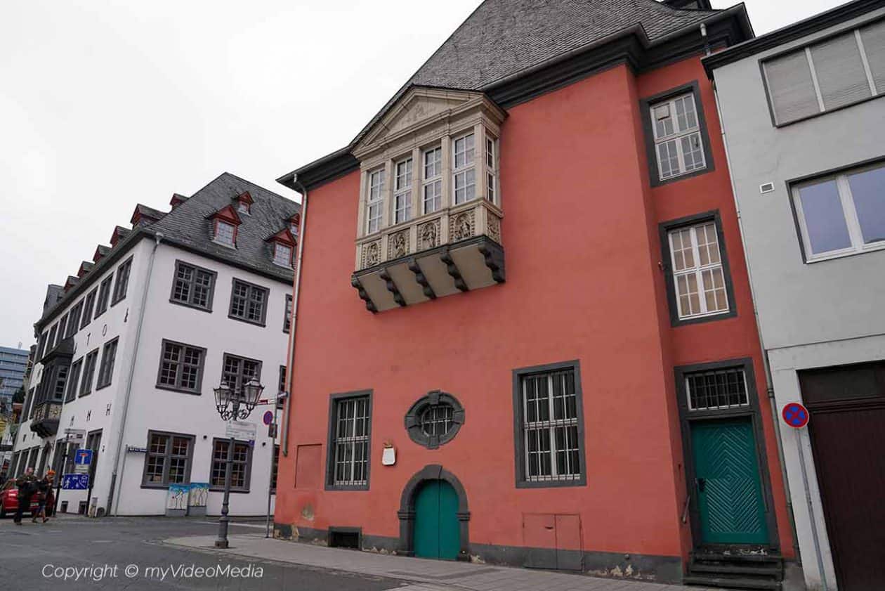 Old Merchants' Guild House