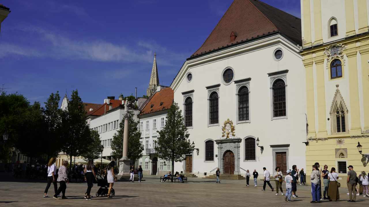 main square (Hlavné námestie) Bratislava
