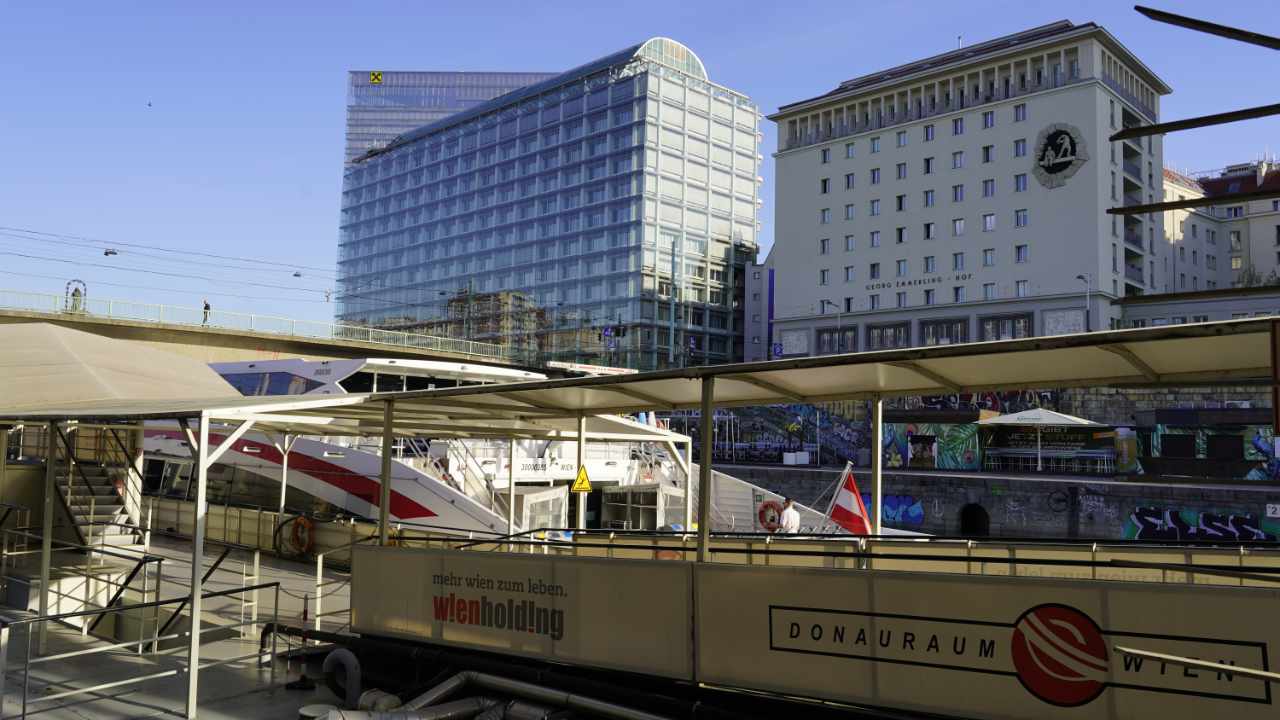 Twin City Liner Schwedenplatz