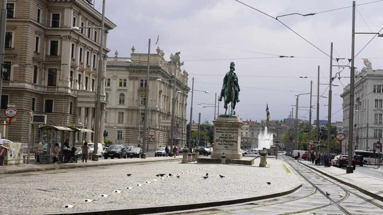 Schwarzenbergplatz Vienna