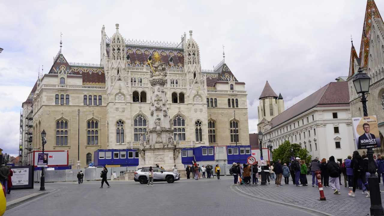 Trinity Square with Trinity Column and Ministry of Finance