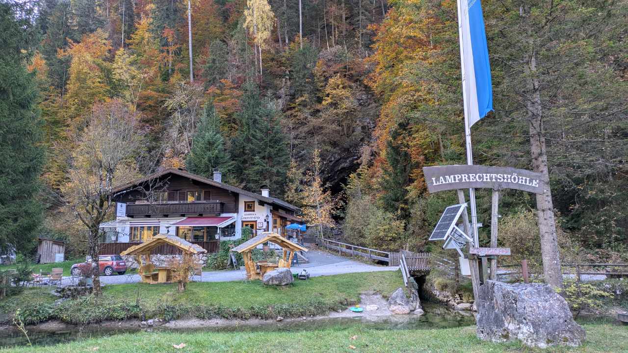 Lamprechtshöhle Eingang