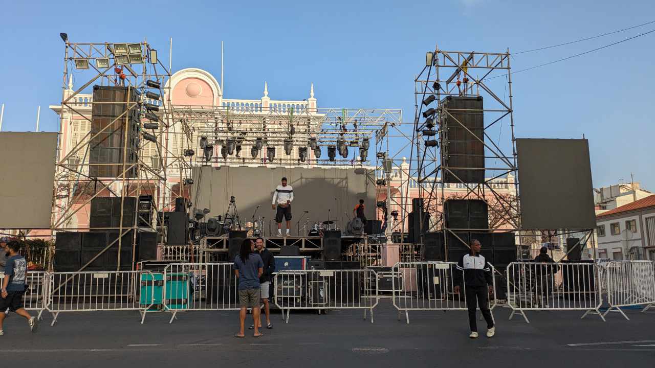 stage at Palácio do Povo